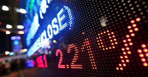 Veckobrev: Kan president Trump sänka USD för att rädda valet?