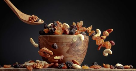 Carlsquare supported Cefetra, a BayWa subsidiary, on the acquisition of the nuts and dried fruits company Heinrich Brüning GmbH