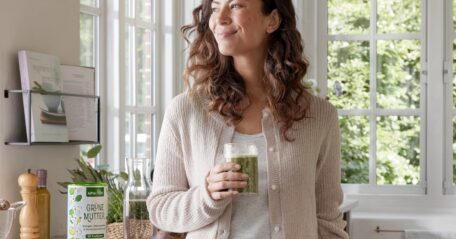 Carlsquare hat Karo Healthcare, ein Portfoliounternehmen von KKR, beim Verkauf von Alpha Foods an Vision Healthcare beraten